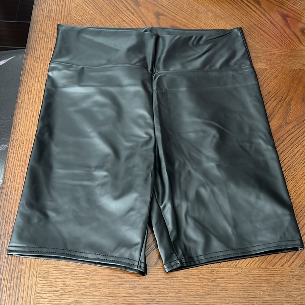 Brand New Blk Bike Shorts Size Large